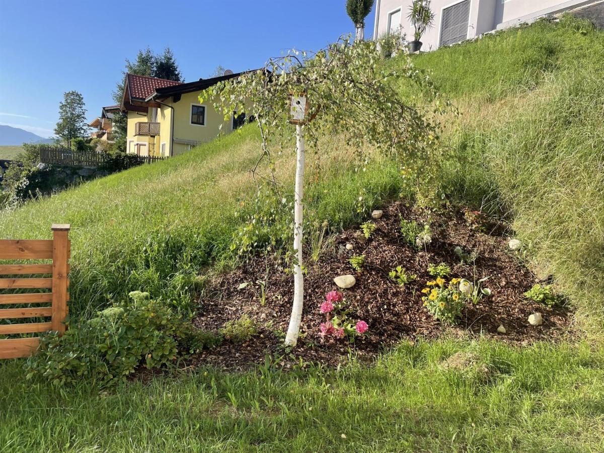 Haus Saro Apartamento Hopfgarten im Brixental Exterior foto